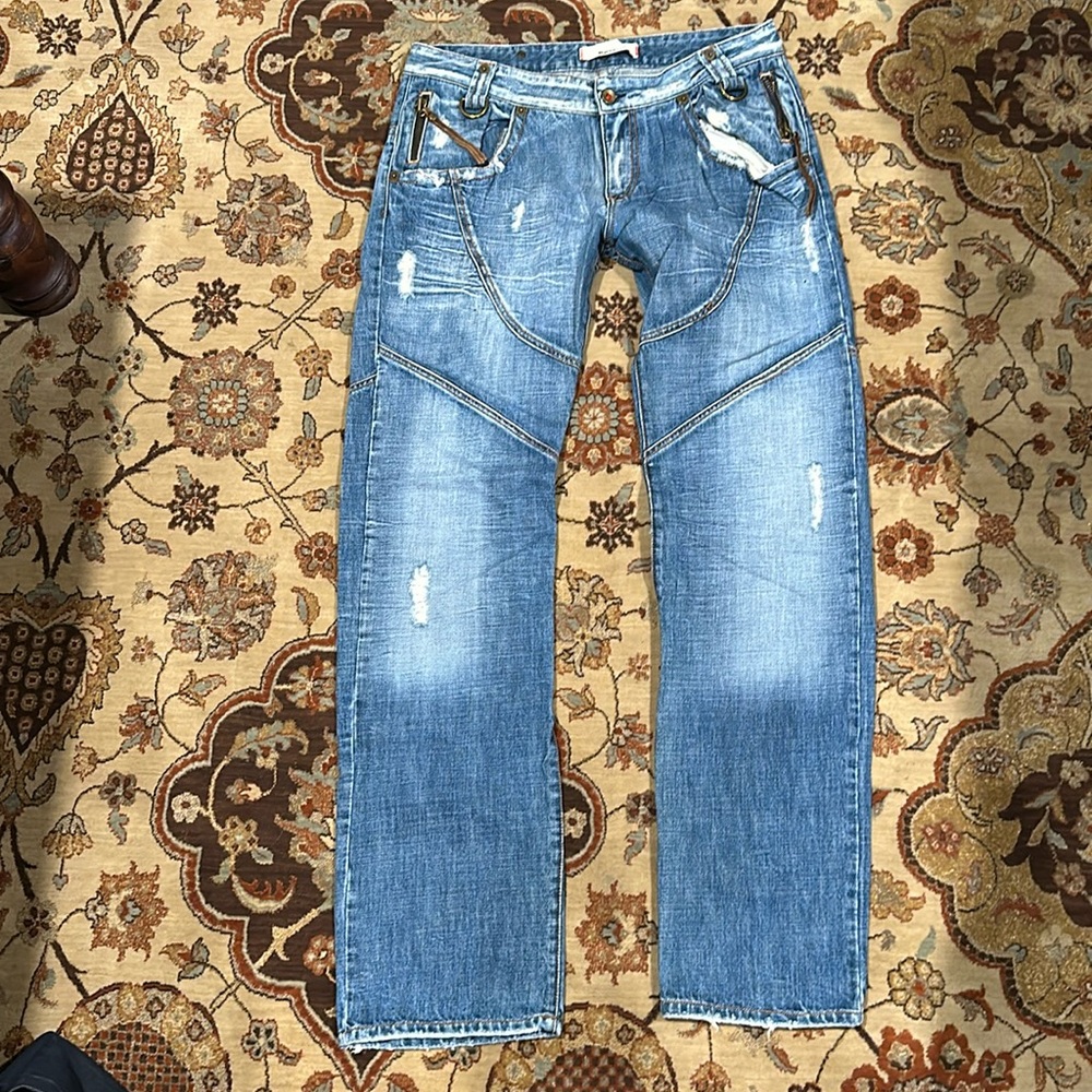 Men’s jeans